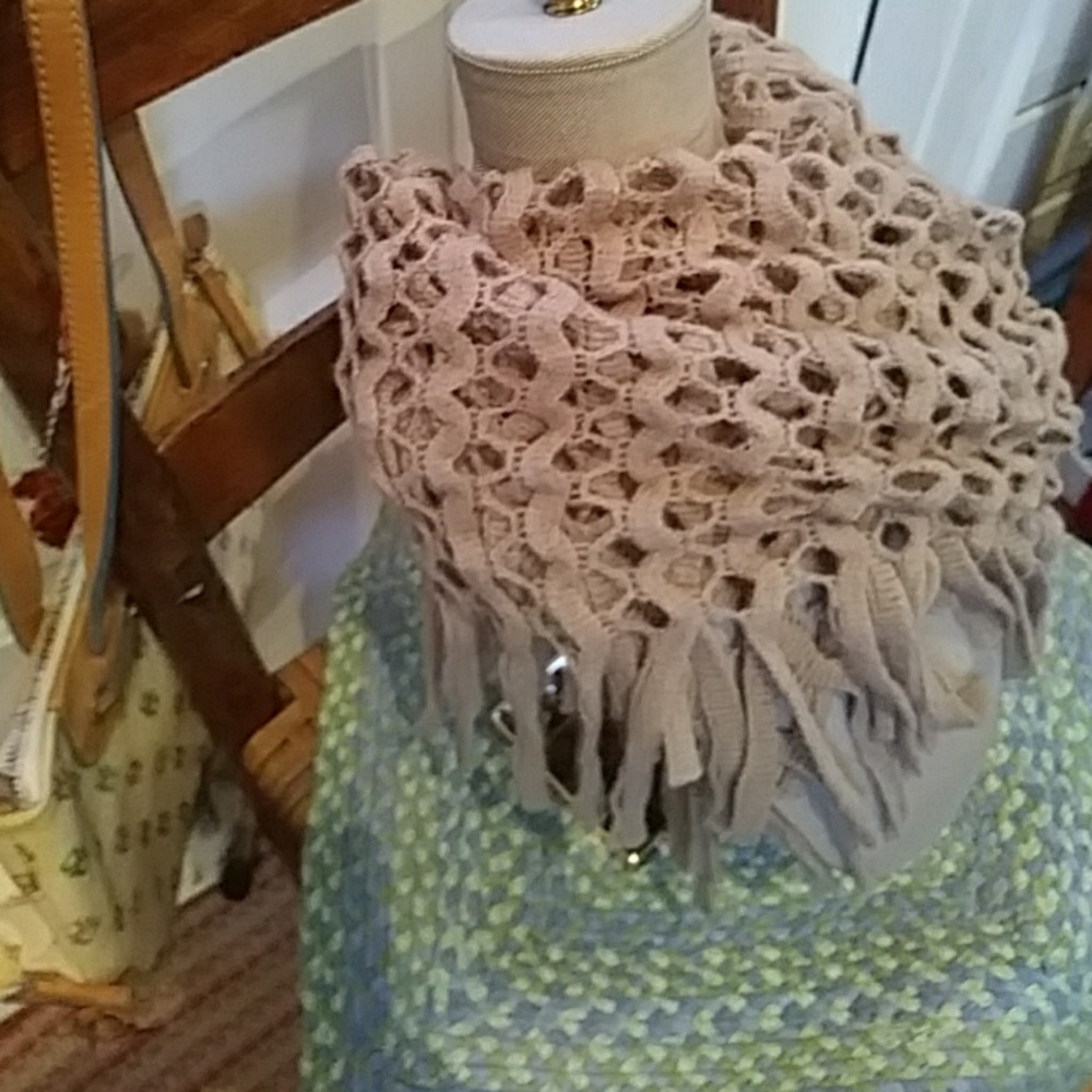 Infinity scarves - Picture 2 of 4